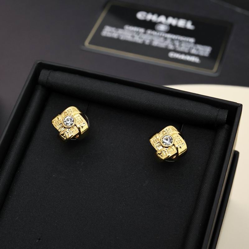 Chanel Earring 06yxh49